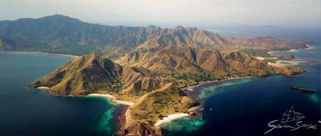 Komodo Discount Trips in October