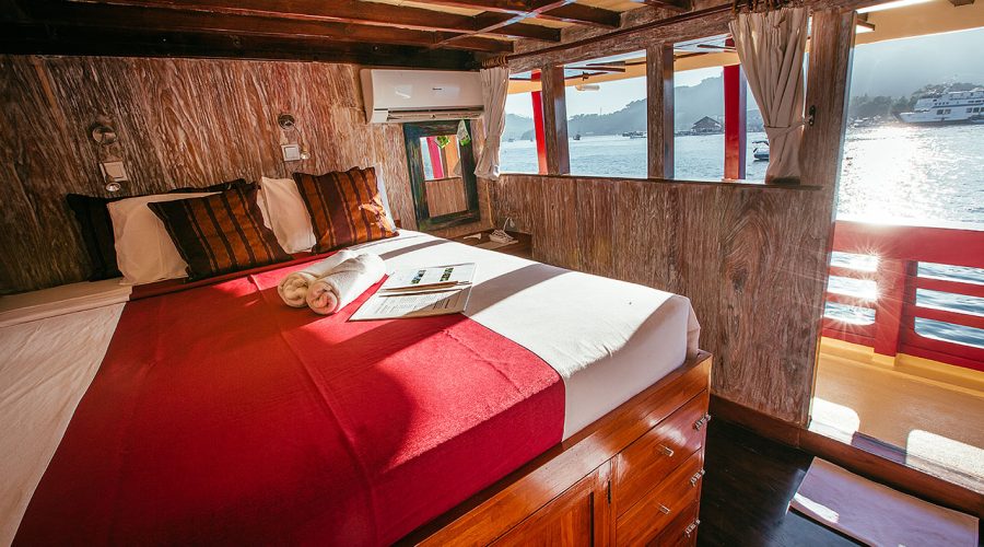 SevenSeasCabin7window