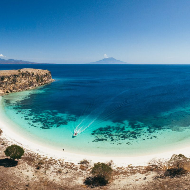 Tropical beach view from Sumbawa–Komodo Diving & Exploration journey